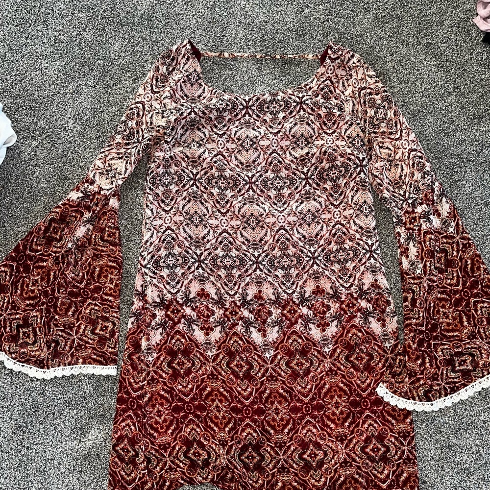 Super cute, 90s style dress